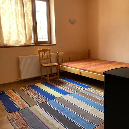 диковата къща