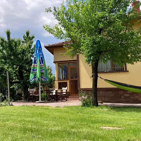 диковата къща