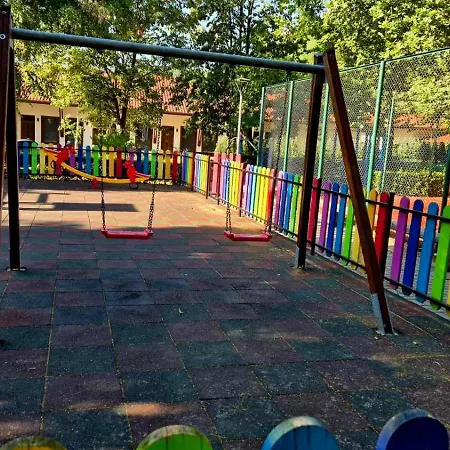 диковата къща *