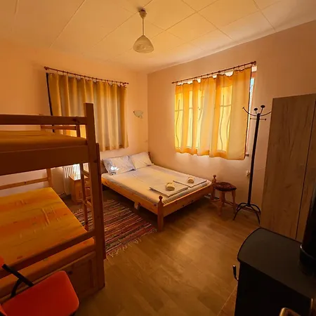 диковата къща