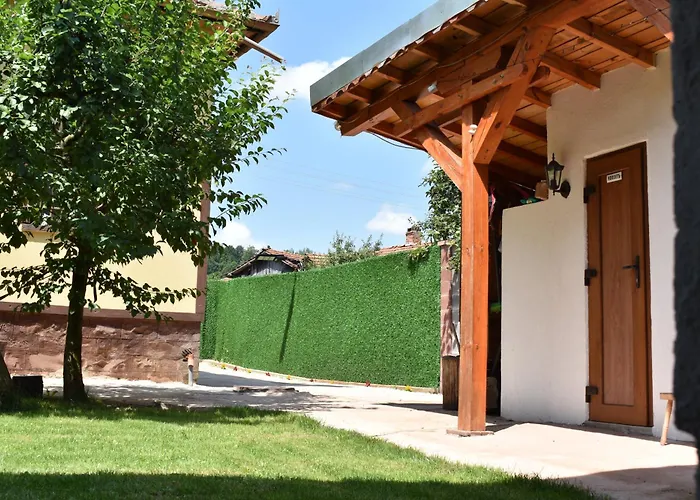 диковата къща 度假居 Lesidren