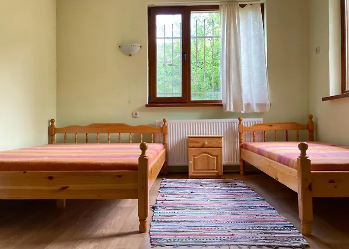 度假居 диковата къща